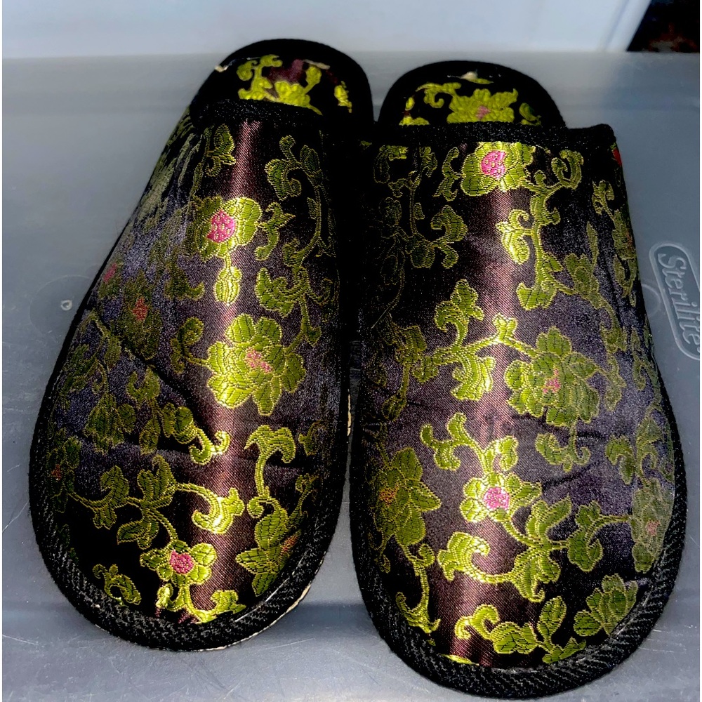 Chinese Brocade Slippers with Rubber Soles 🌵40-41